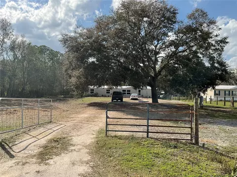 4660 Bridle Path Dr, Lakeland, FL 33810