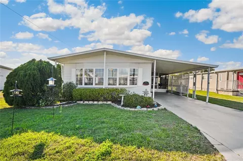 5353 Waters St, Zephyrhills, FL 33542