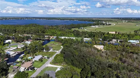 3000 Oleander Dr, Lake Placid, FL 33852