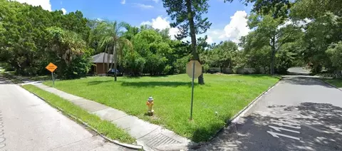 1036 Newton Ave S, Saint Petersburg, FL 33705