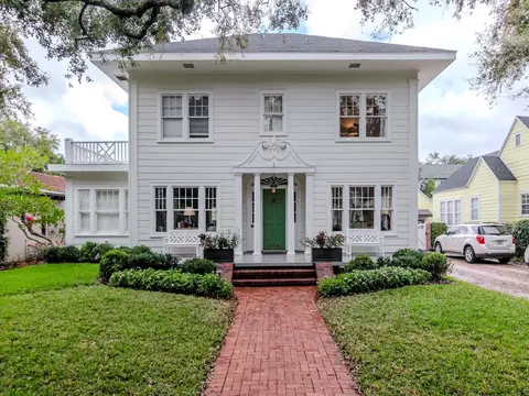 2514 W Morrison Ave, Tampa, FL 33629