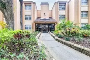 4411 Shady Terrace Ln #210, Tampa, FL 33613