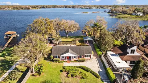 14103 Lake Magdalene Blvd, Tampa, FL 33618