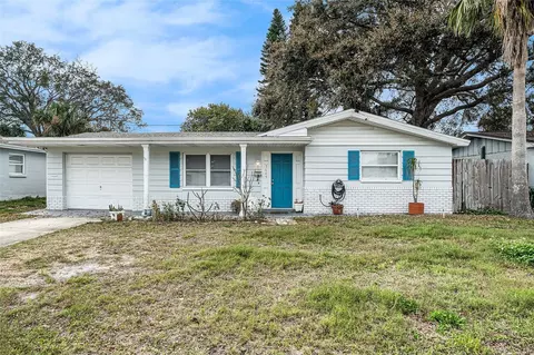 3649 Bradford Dr, Holiday, FL 34691