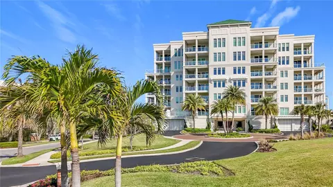125 Belleview Blvd #303, Belleair, FL 33756