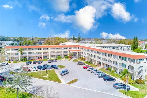 2434 Australia Way E #8, Clearwater, FL 33763