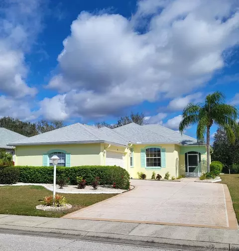 1318 Misty Greens Dr, Sun City Center, FL 33573