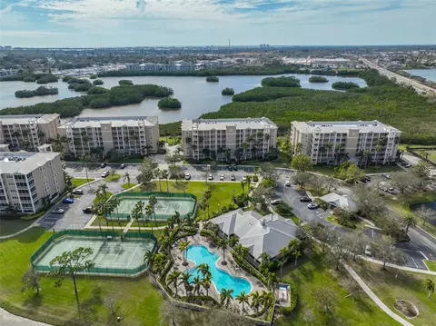 7194 Key Haven Rd #405, Seminole, FL 33777