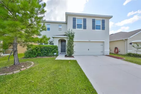 9937 Warm Stone St, Thonotosassa, FL 33592