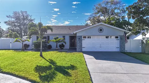 2544 Knoll St W, Palm Harbor, FL 34683
