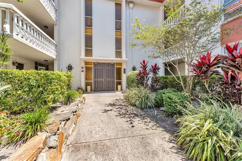1001 Pearce Dr #106, Clearwater, FL 33764