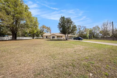 20524 Peachtree Ln, Dade City, FL 33523