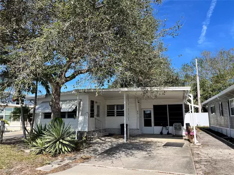 613 Mount Piney Ave NE #693, Saint Petersburg, FL 33702