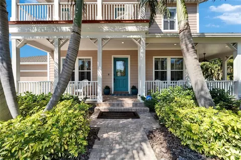 5616 Seagrass Pl, Apollo Beach, FL 33572