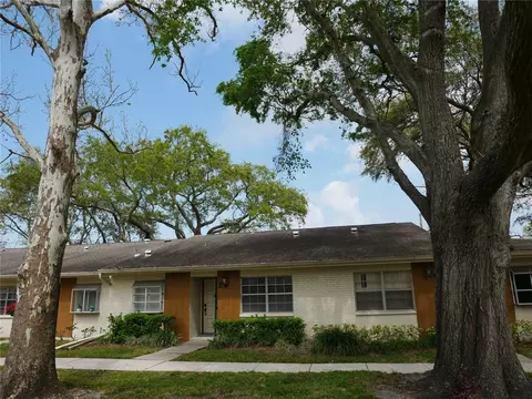 2297 Lark Cir E #E, Palm Harbor, FL 34684