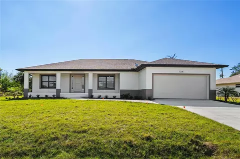 7235 Peacock Ln, Englewood, FL 34224