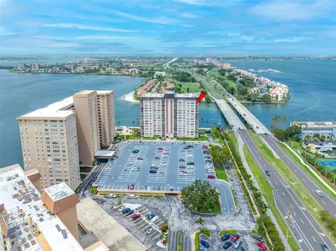 5220 Brittany Dr S #1409, Saint Petersburg, FL 33715