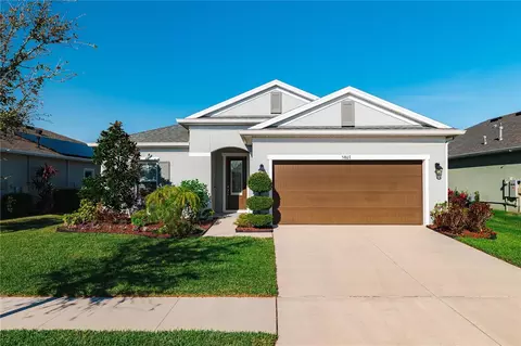 5807 Silver Sun Dr, Apollo Beach, FL 33572