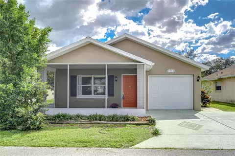 4772 Silver Cir, Zephyrhills, FL 33541