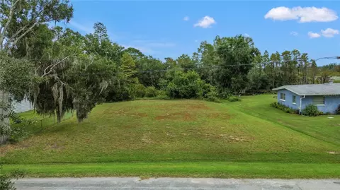 11124 Lake Shore Dr, Land O Lakes, FL 34637