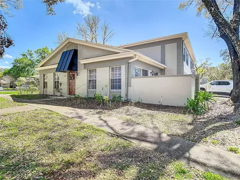 6218 Greenleaf Ln #6218, Temple Terrace, FL 33617