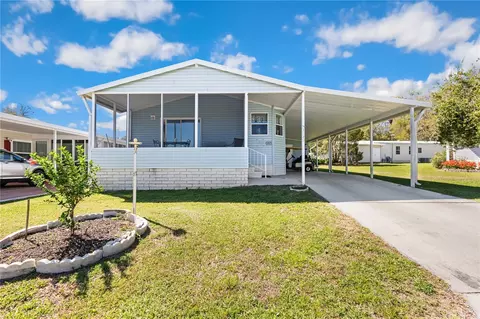 5829 Arapaho Ct, Zephyrhills, FL 33542