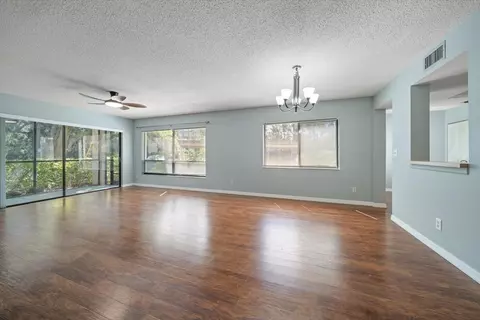 Living - 700 Starkey Rd #1111, Largo, FL 33771 photo 4 of 7