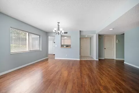 Living - 700 Starkey Rd #1111, Largo, FL 33771 photo 3 of 7