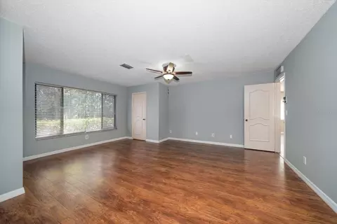 Living - 700 Starkey Rd #1111, Largo, FL 33771 photo 6 of 7