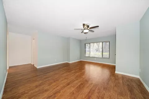 Living - 700 Starkey Rd #1111, Largo, FL 33771 photo 5 of 7