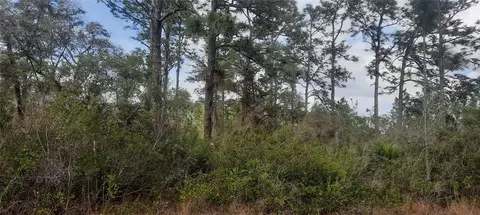 515 El Dorado Dr, Indian Lake Estates, FL 33855