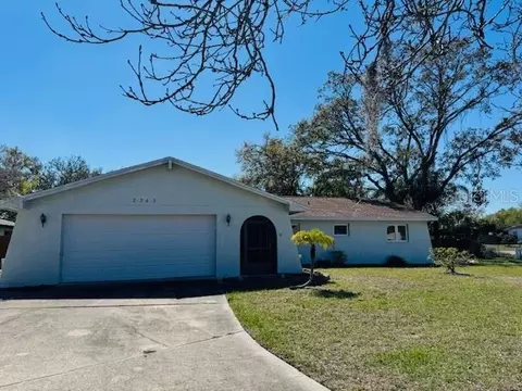 2343 Wilshire Dr, Dunedin, FL 34698