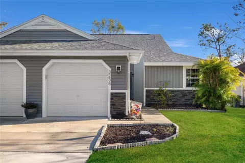3238 Cloverplace Dr, Palm Harbor, FL 34684