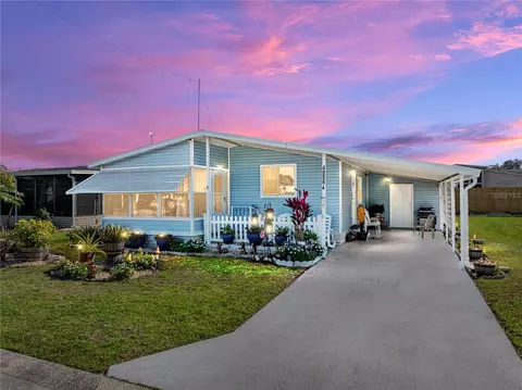 4006 William Hume Dr, Zephyrhills, FL 33541