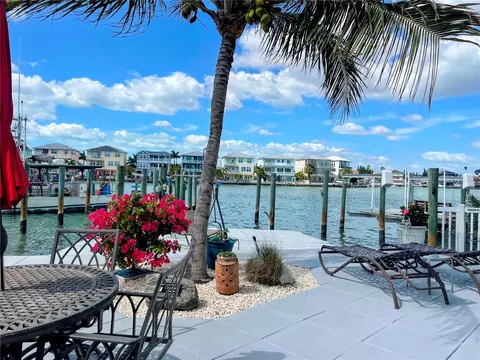 13535 Boca Ciega Ave, Madeira Beach, FL 33708