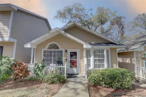 2312 Tallyho Ln, Palm Harbor, FL 34683