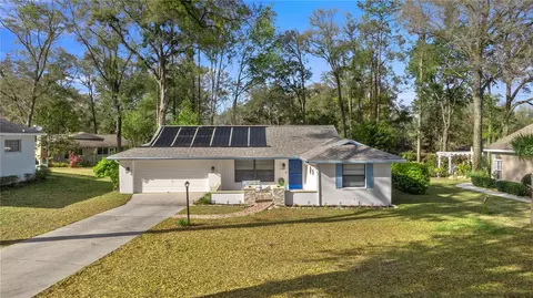 19797 SW 85th Ln, Dunnellon, FL 34432
