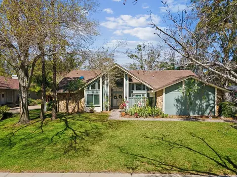 1509 Willow Brook Dr, Palm Harbor, FL 34683