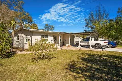 7101 8th Ave N, Saint Petersburg, FL 33710