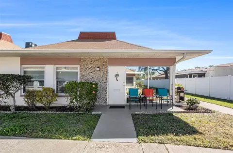 4319 Tahitian Gardens Cir #E, Holiday, FL 34691