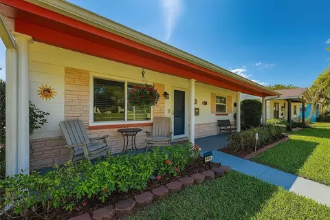 4976 12th Ave N, Saint Petersburg, FL 33710