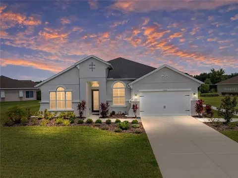 34653 Heavenly Ln, Dade City, FL 33525
