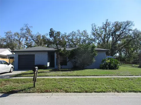 2023 Lance Ct, Dover, FL 33527