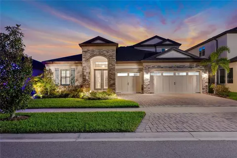 14522 Woodland Spur Dr, Lithia, FL 33547