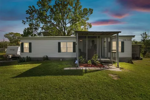 19330 Twiggs St, Land O Lakes, FL 34638