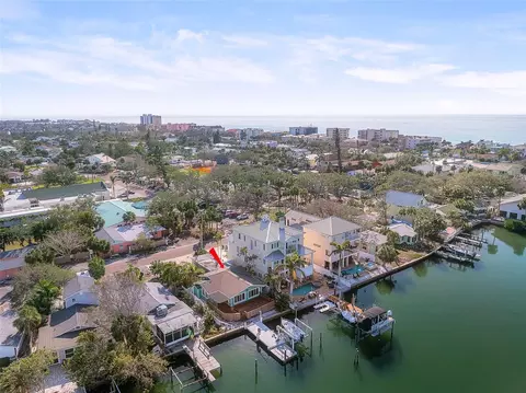 300 16th Ave, Indian Rocks Beach, FL 33785