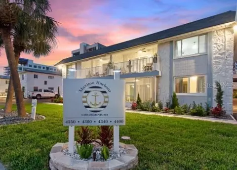 4400 37th St S #4, Saint Petersburg, FL 33711
