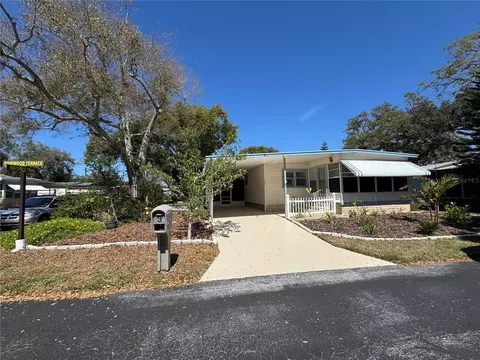 131 Pinewood Ter #8, Safety Harbor, FL 34695