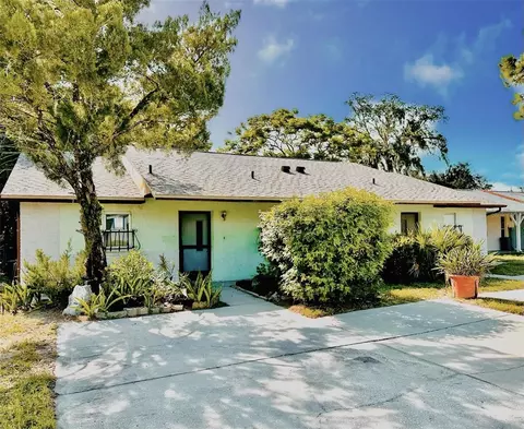 5411 Shaw St, New Port Richey, FL 34652