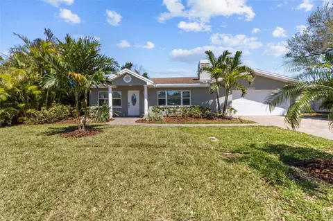 2037 Church Creek Pt, Largo, FL 33774